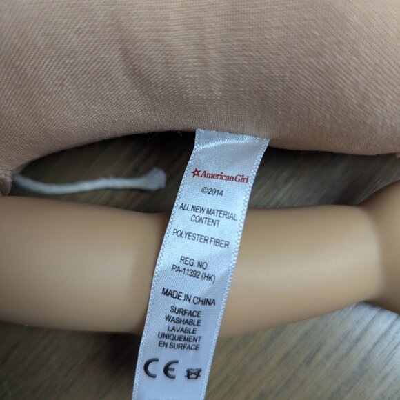 18" American Girl Doll Samantha: Curly Dark Brown Hair & Eyes, Pleasant Company - Picture 4 of 8